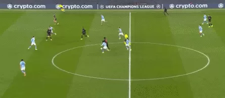 体坛联播｜切尔西三球完胜十人巴萨，世界杯抽签分档出炉-第6张图片-