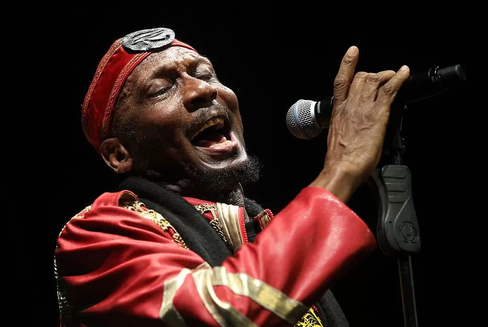 雷鬼乐大师吉米·克里夫去世，曾与鲍勃·马利一时瑜亮-第1张图片-