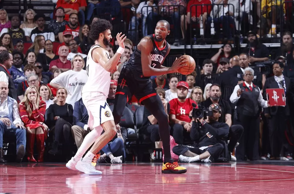 “魔球”不起作用了？前场篮板才是NBA新的“版本答案”-第2张图片-