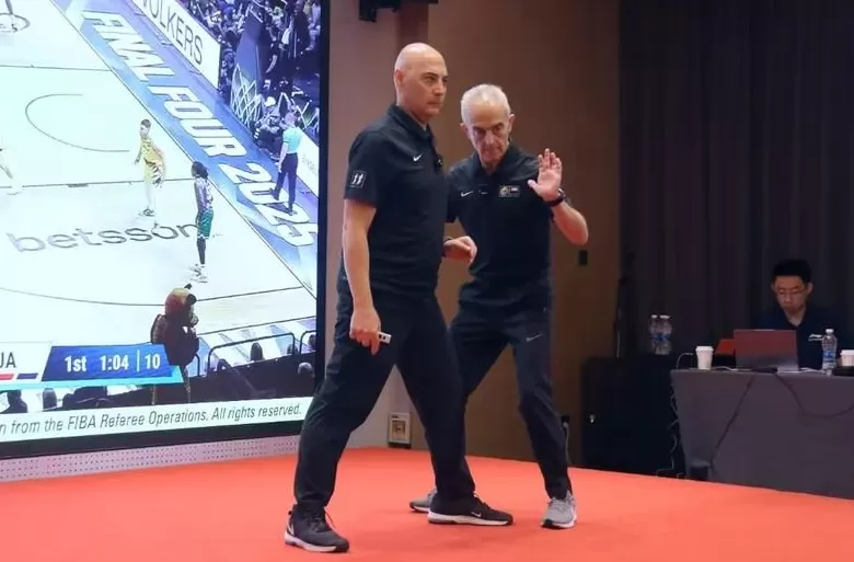 新赛季CBA“变脸”,多项改革全面接轨国际篮联规则-第1张图片- 新赛季CBA“变脸”,多项改革全面接轨国际篮联规则-第1张图片-